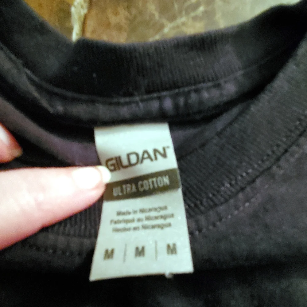 Gildan Just Smile Black Graphic long sleeve T Shirt With Bright Colors M NWOT - Picture 7 of 7